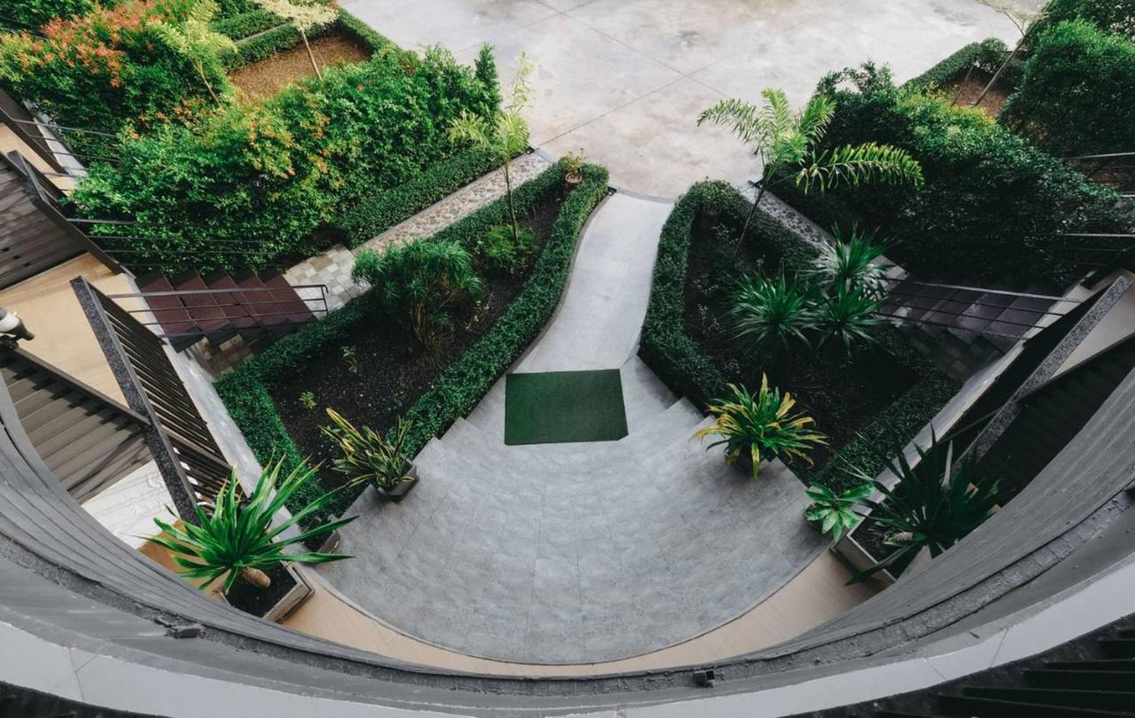 Hillside Boutique Hotel Surat Thani Buitenkant foto